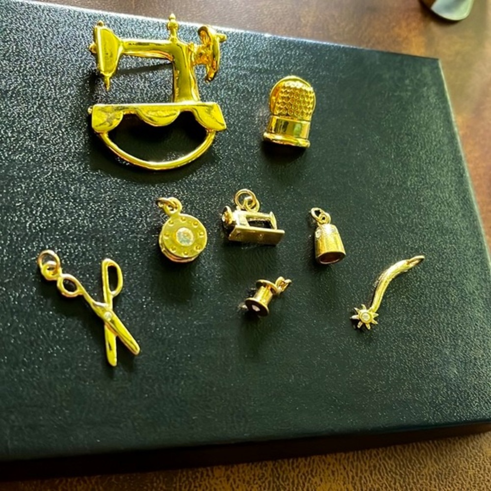 Vintage Sewing items bundle. - Picture 2 of 3
